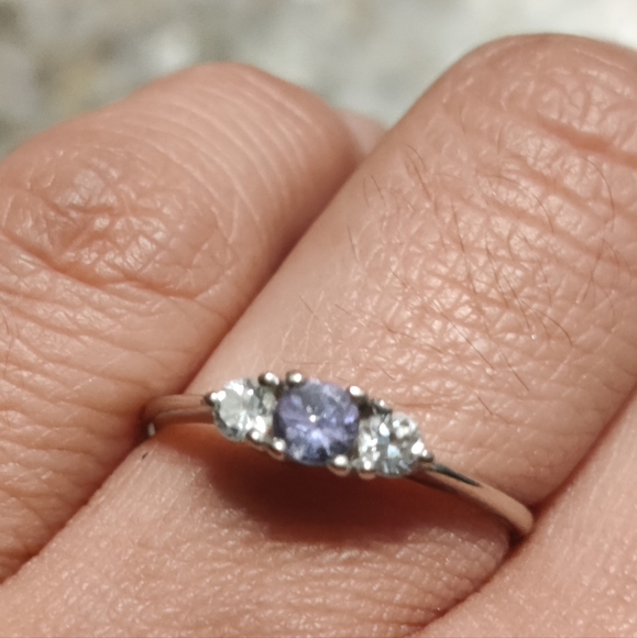 10K white gold & Tanzanite ring - Picture 1 of 14